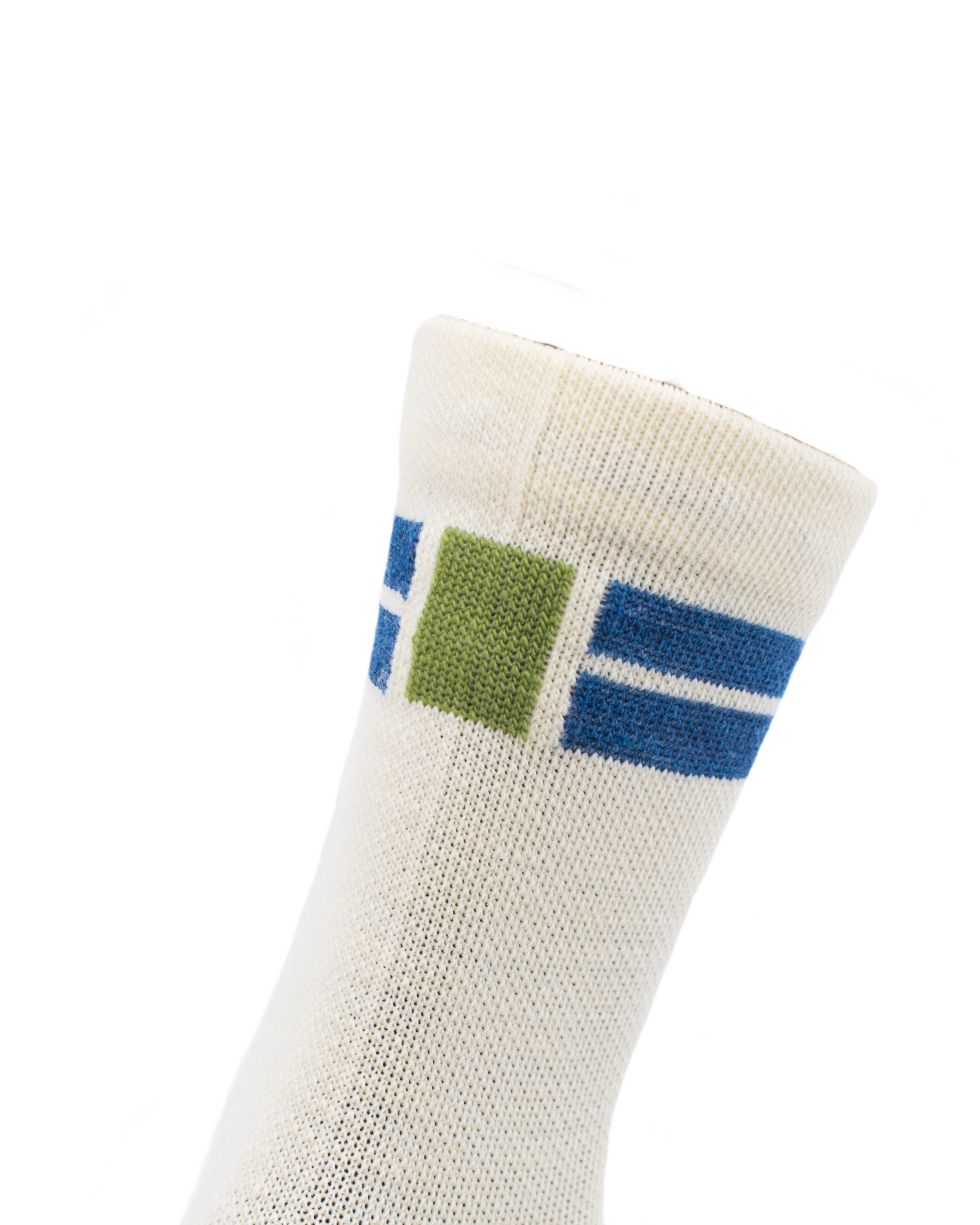 In The Kitchen Extra Light 3/4 Crew